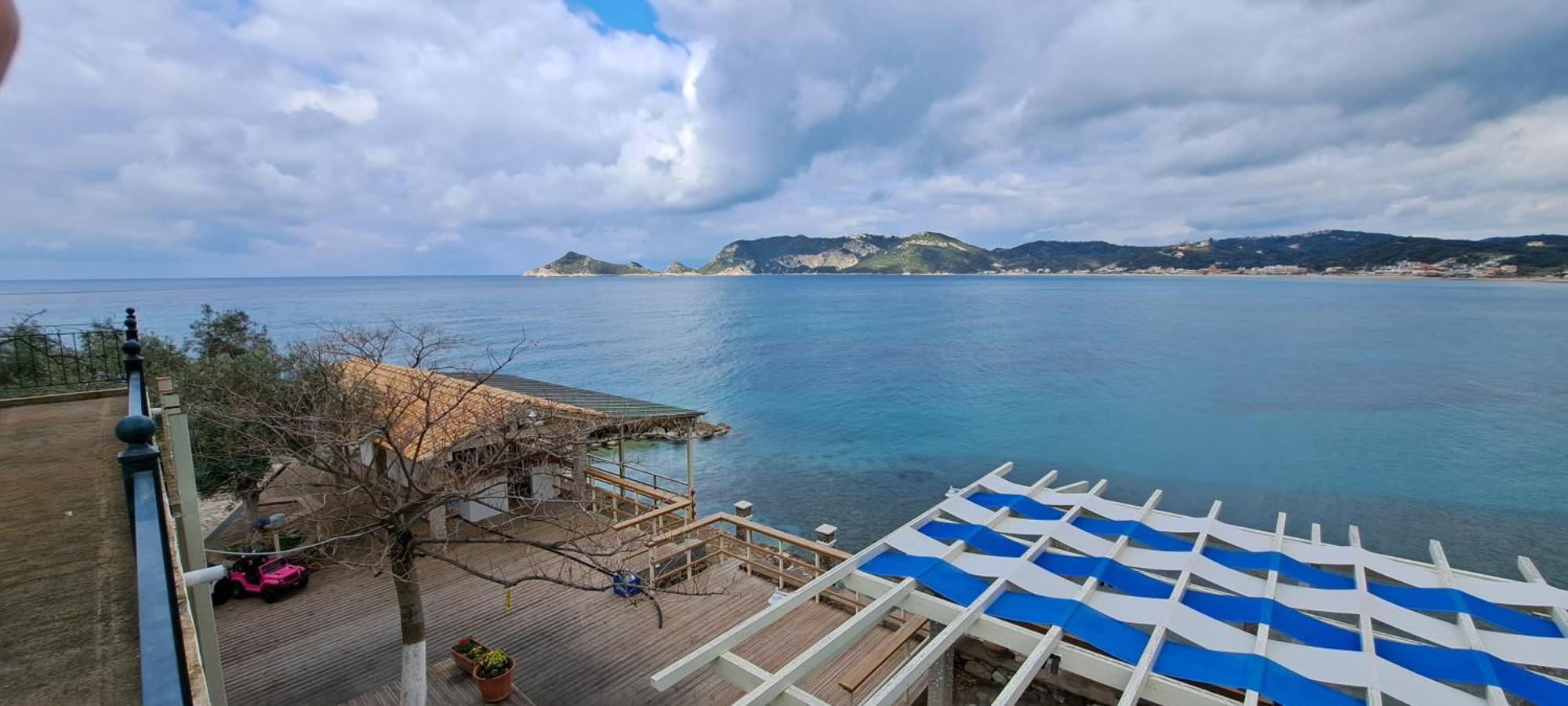 Hidden Paradise Agios Georgios Pagon Exterior photo